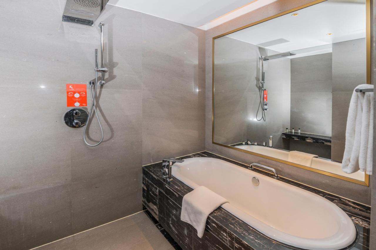Hotel Indigo Shanghai Jing'An By Ihg Екстер'єр фото
